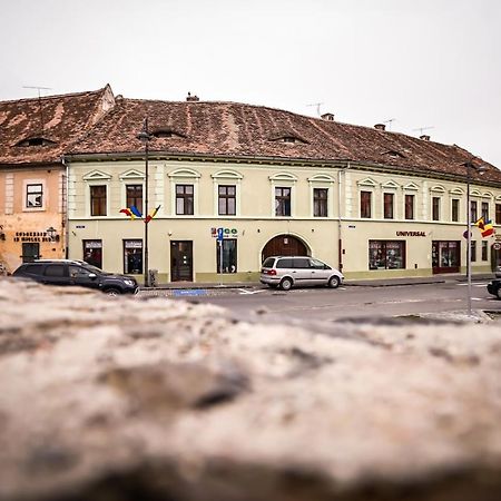 Jules' Sunny, Spacious And Central Apartment Sibiu Luaran gambar