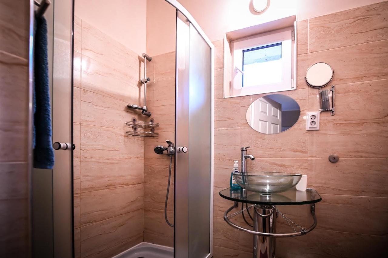 Jules' Sunny, Spacious And Central Apartment Sibiu Luaran gambar